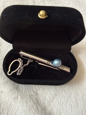 Silver Tie Bar with akoya Blue Pearl Accent
